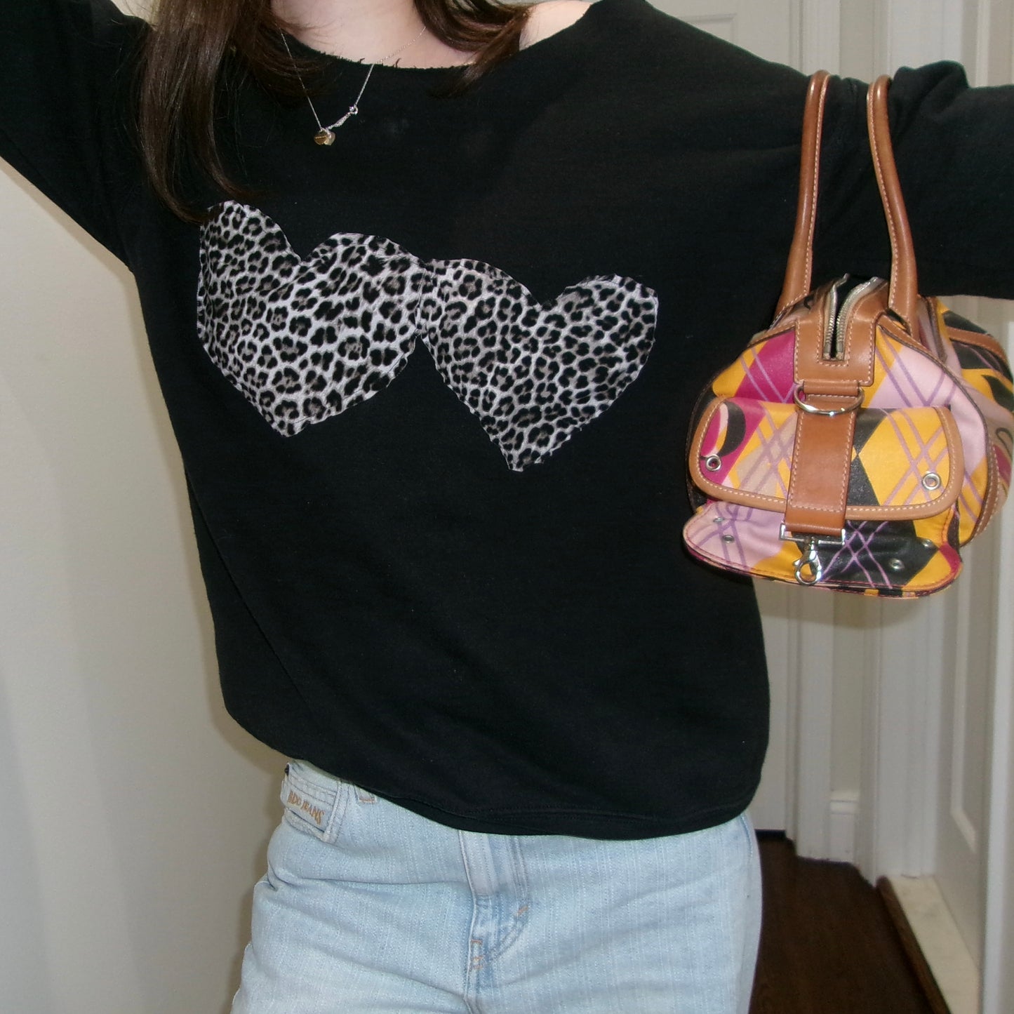 Chic & Comfy Leopard Print Sweatshirt In Black