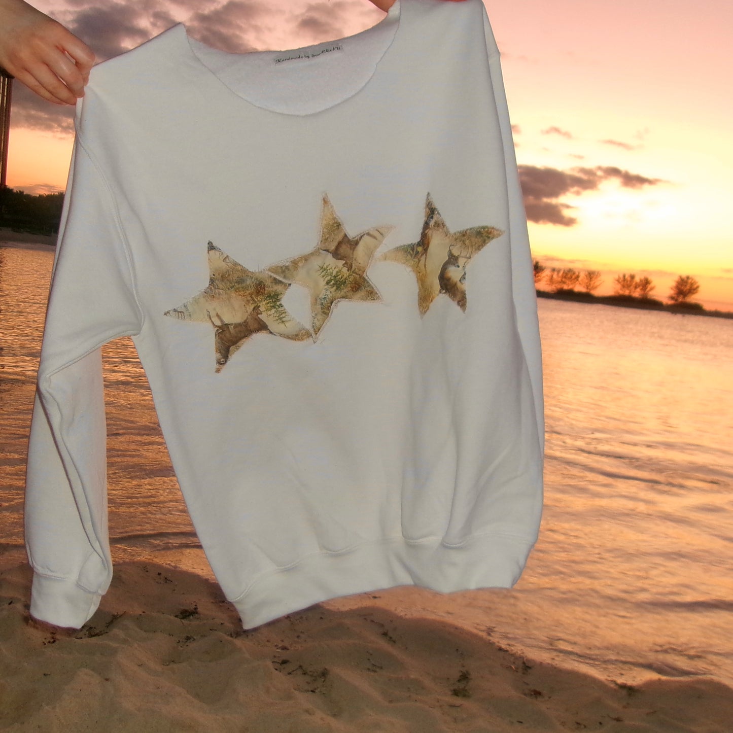 Chic camo off-shoulder star sweatshirt – the perfect blend of comfort and style, with a trendy camo pattern for a casual, fashionable look. SewChic4U