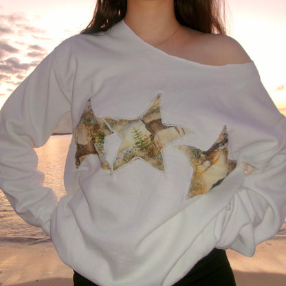 Chic camo off-shoulder star sweatshirt – the perfect blend of comfort and style, with a trendy camo pattern for a casual, fashionable look. SewChic4U