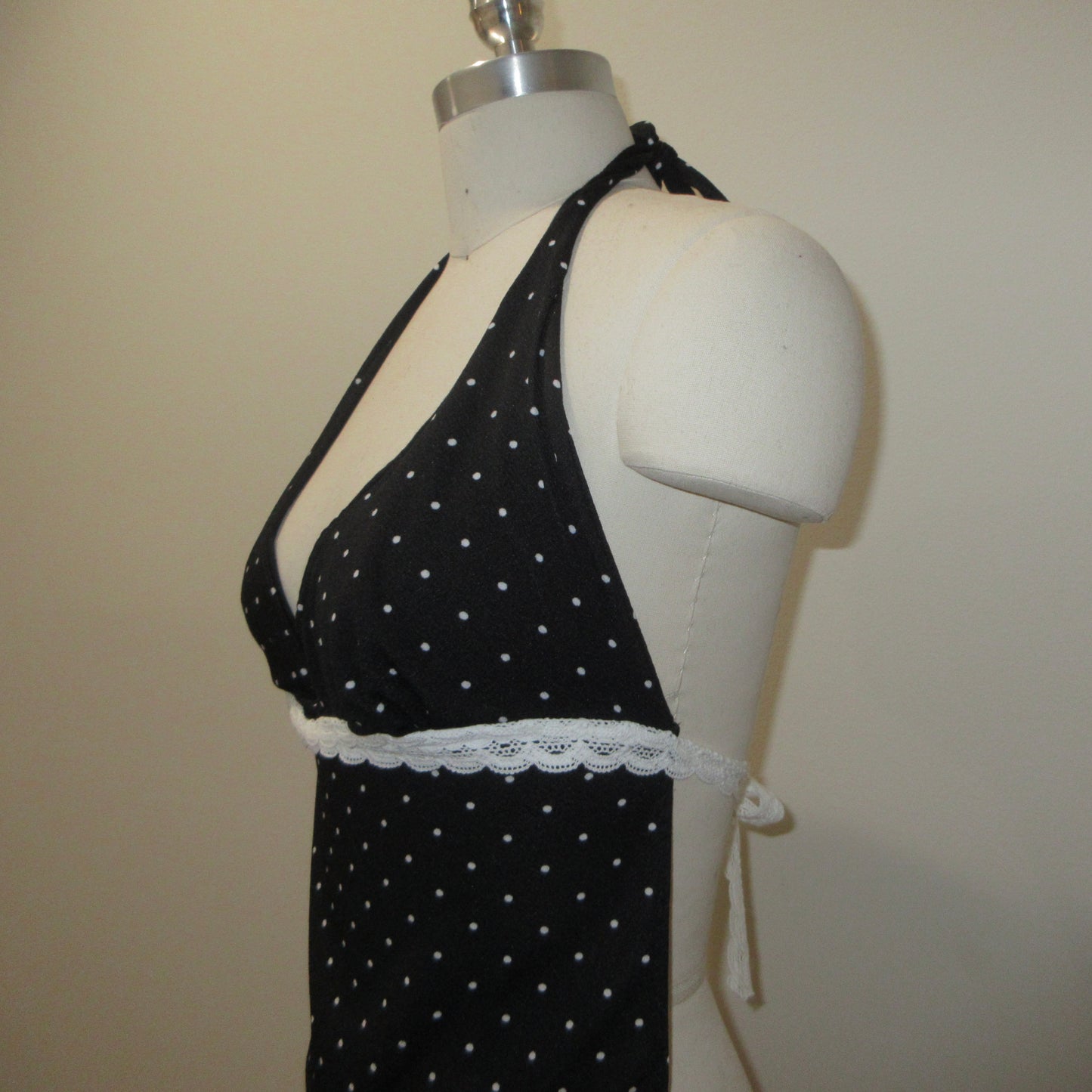 Black Polka Dot Lace Backless Halter
