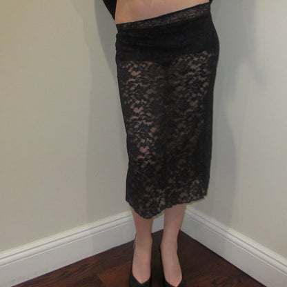 Chic Black Lace Midi Skirt