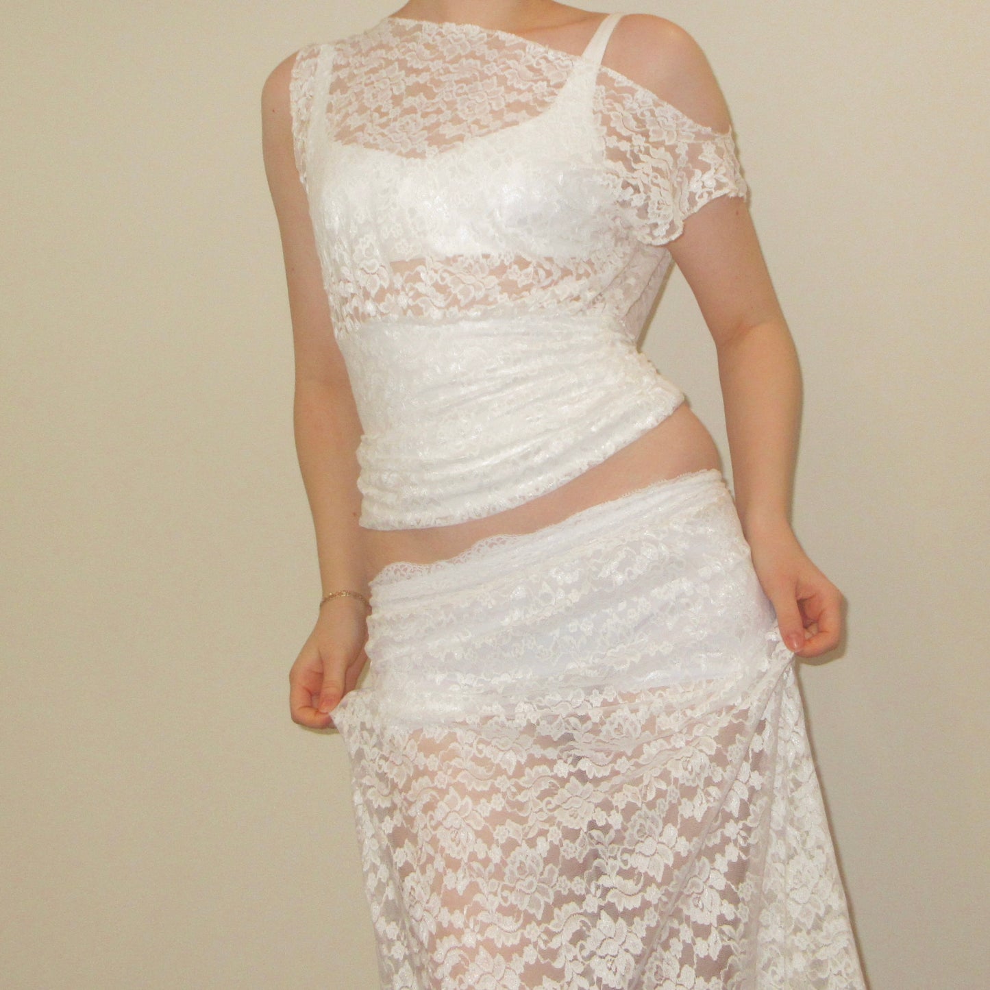 Chic White Lace Midi Skirt