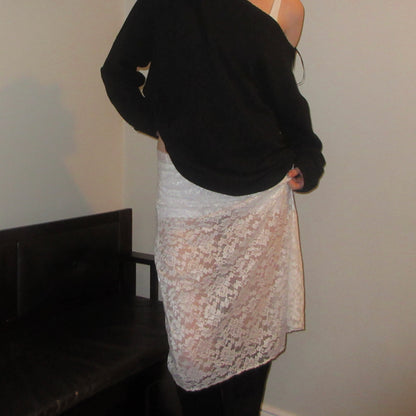 Chic White Lace Midi Skirt